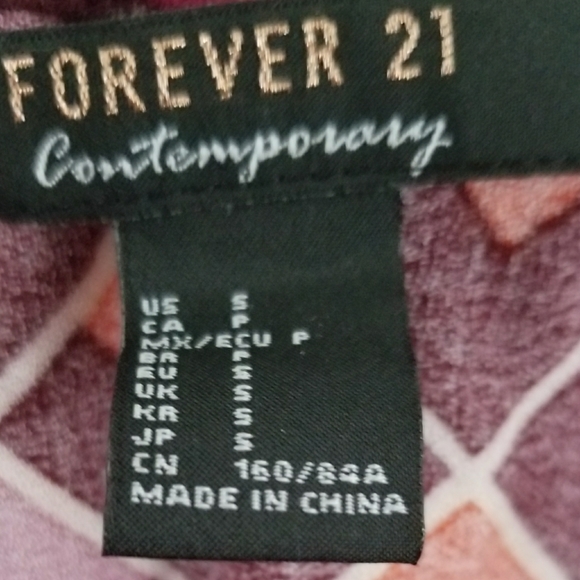 Forever 21 Tie-Front Geo Print Midi Dress - Picture 13 of 13